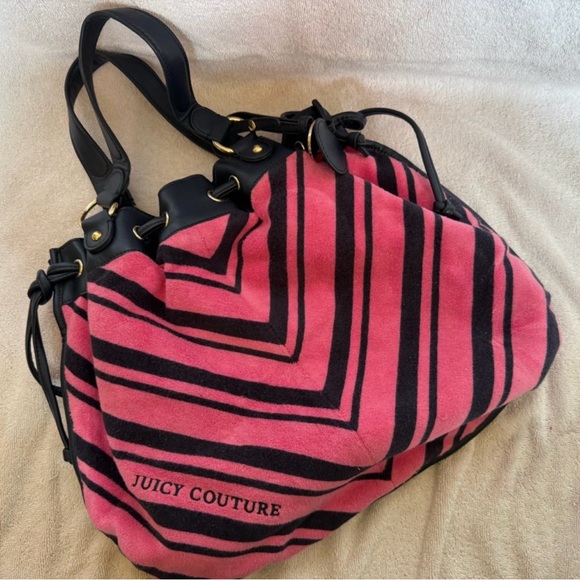 Authentic Juicy Couture Free Style Terry Cloth tote/satchel - Picture 7 of 15